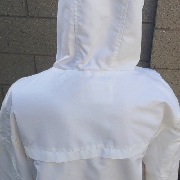 Men's Hooded Windbreaker, Forever21, White in Large - Picture 9 of 15